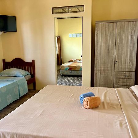 Bamboo Paradise Beach Resort Argao Dış mekan fotoğraf