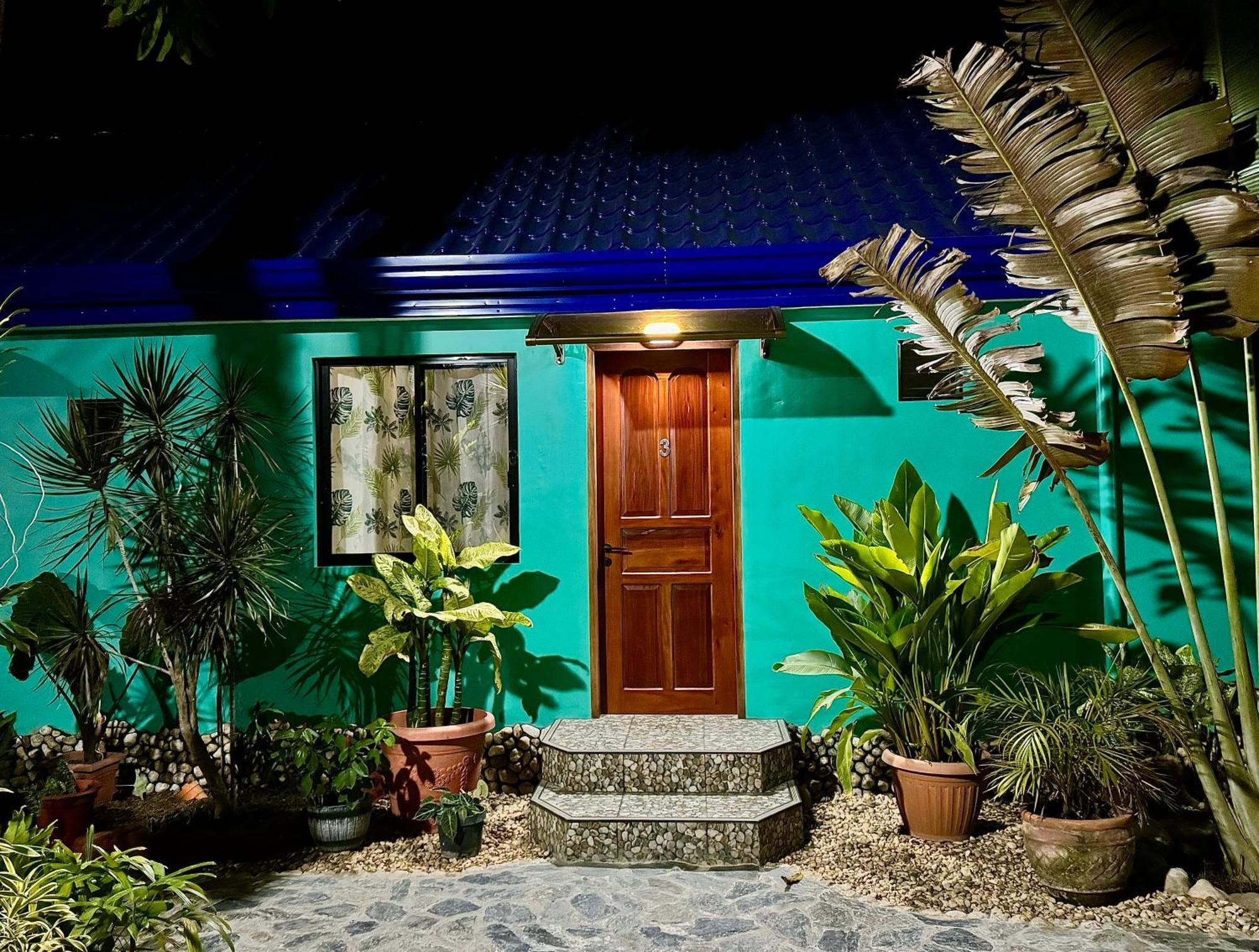 Bamboo Paradise Beach Resort Argao Dış mekan fotoğraf